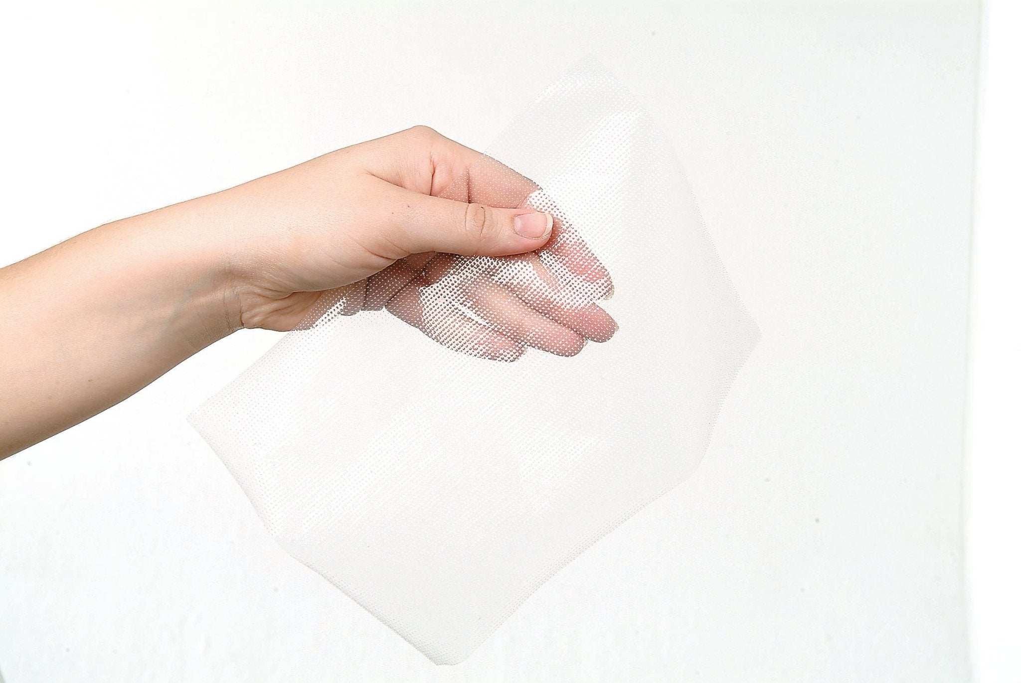 MADEIRA 9448 Cut Away Stabilizer Super Film - Kreatek.no